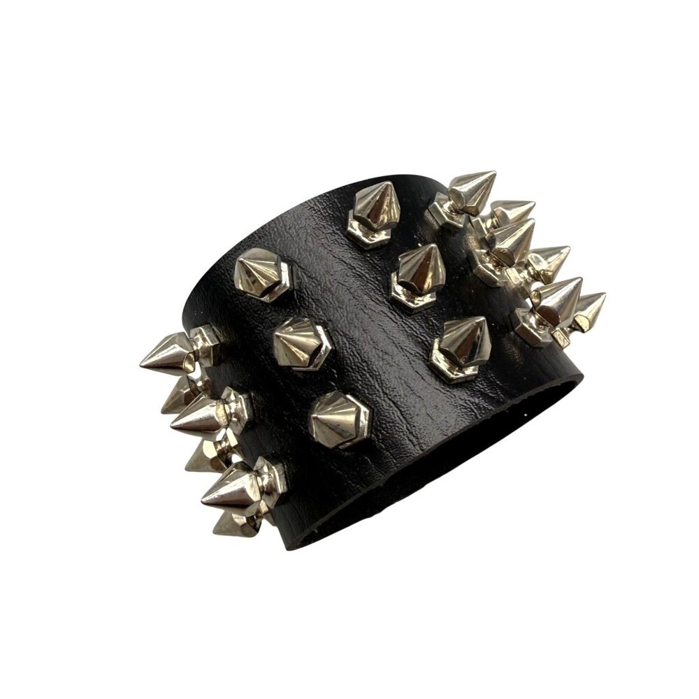 Yik Fung Bracelet Spikes Rocker Band Punk Emo Leather Silver Tone 9 inches